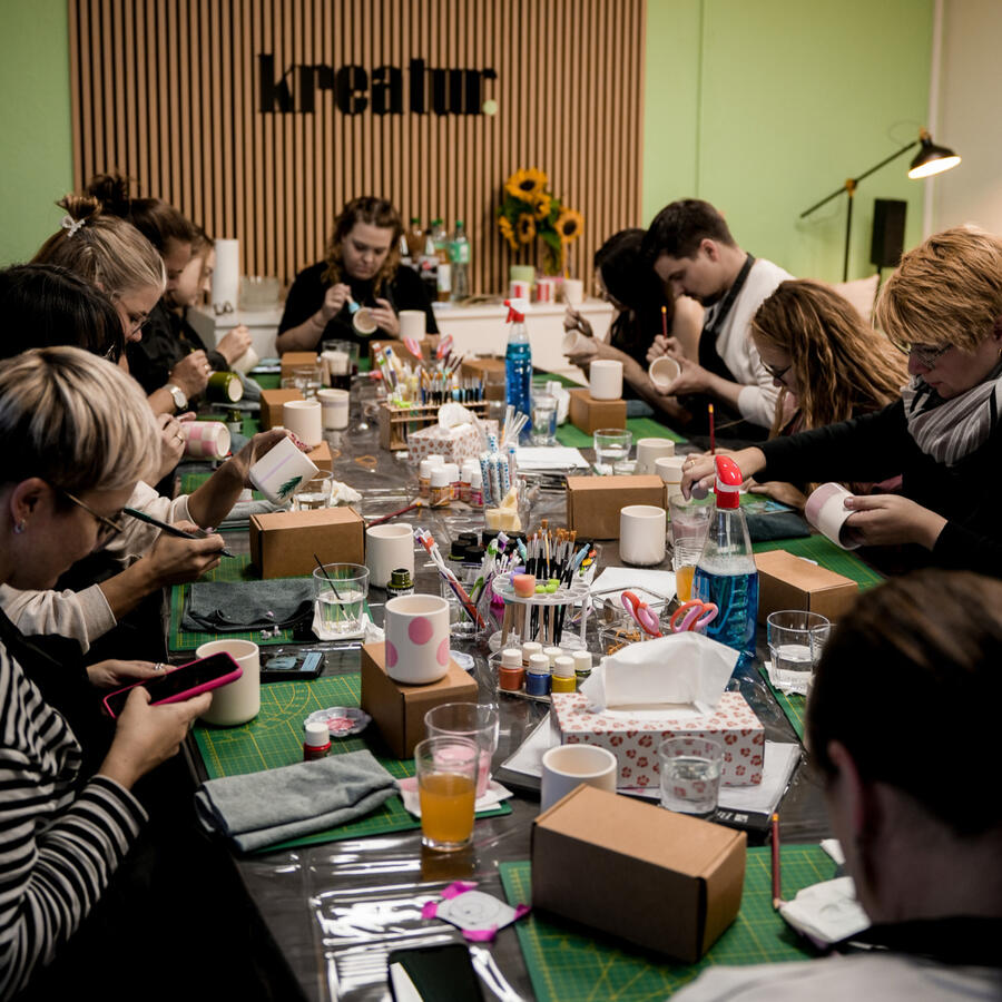 Firma / Schule / Kita